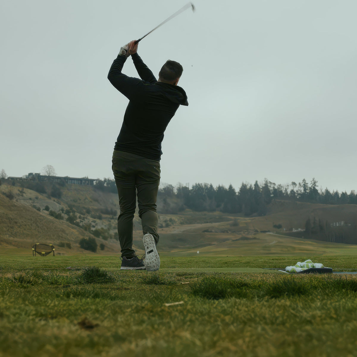 Golf Tips For Beginners: How to Handle Uneven Lies – PureOne Golf